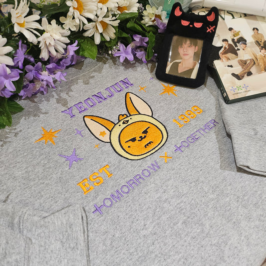Sly fox embroidered crewneck
