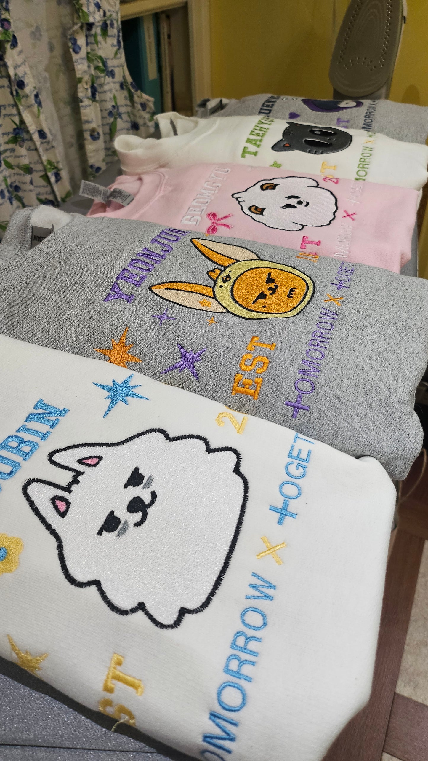 sweet puppy embroidered crewneck