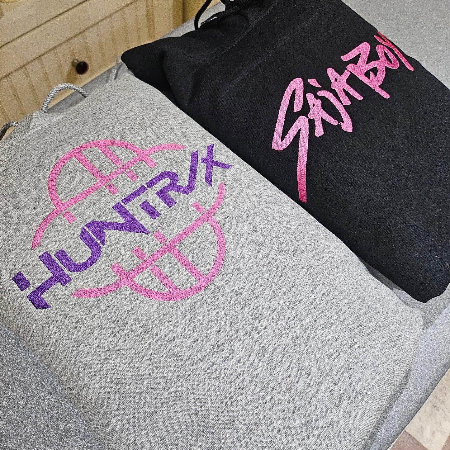 Your Idol world tour embroidered hoodie