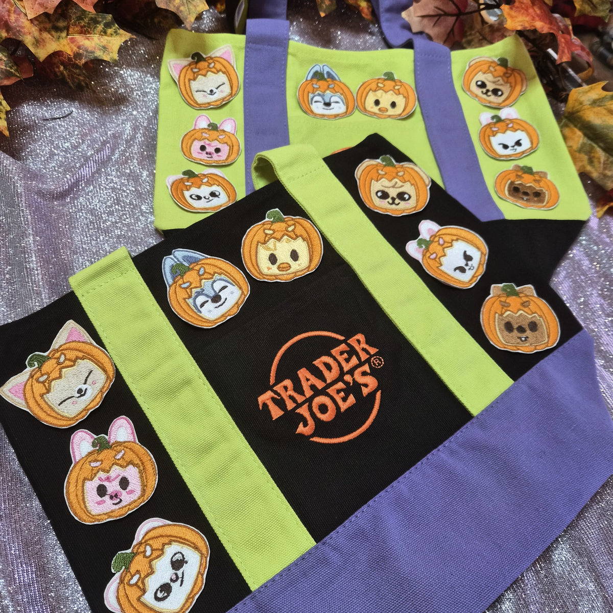 Halloween skzoo tote