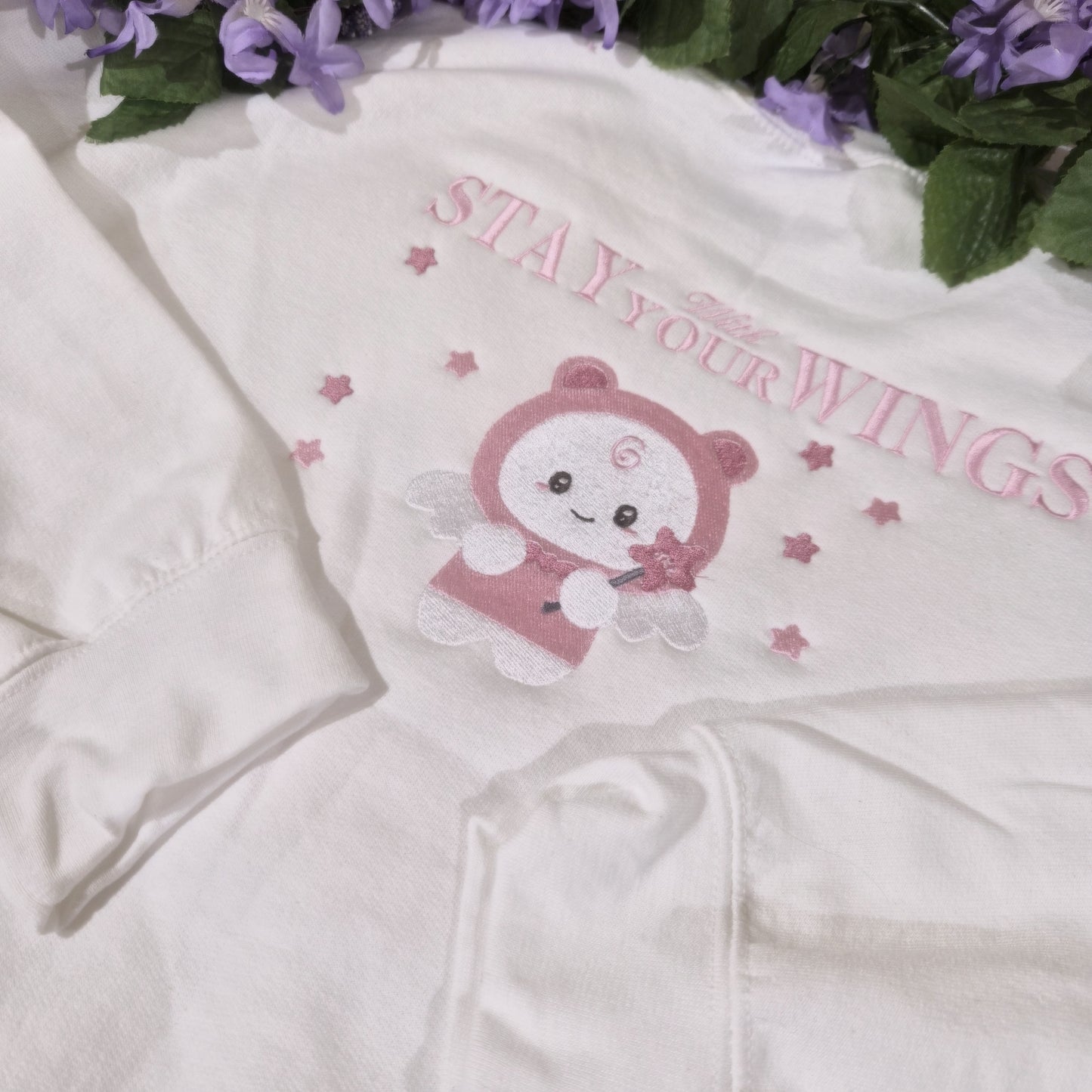 STAY Angel crewneck