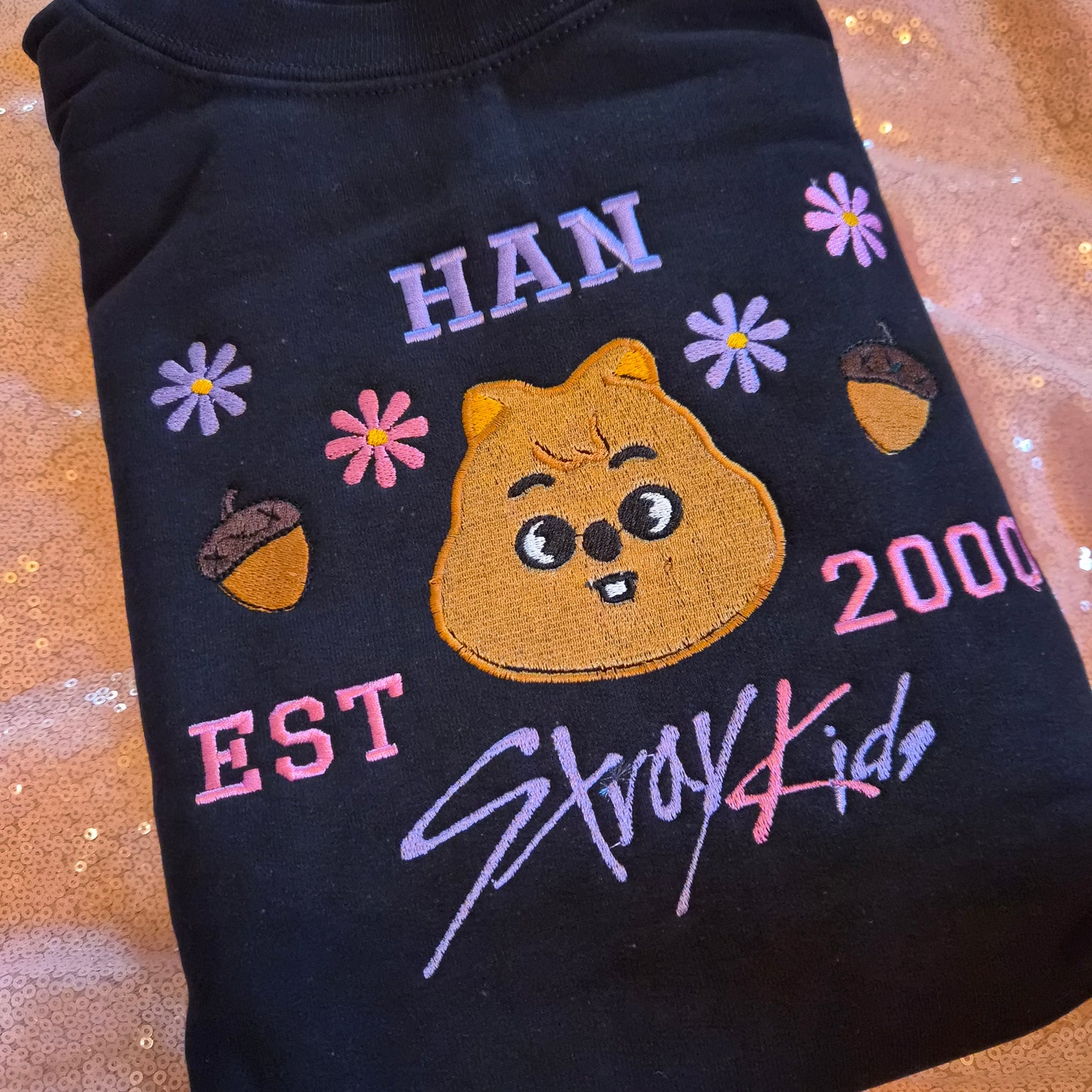 Hanni Quokka embroidered crewneck